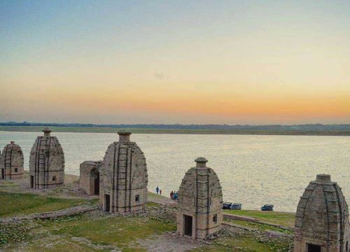 Enchanting the Beauty of Bathu Di Ladi